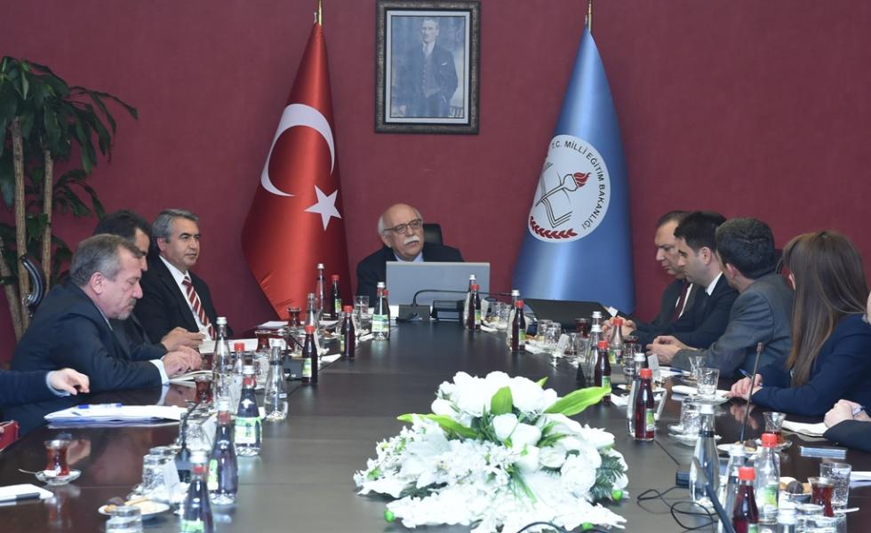UNESCO Türkiye Millî Komisyonu Bakan Avcı´yla görüştü