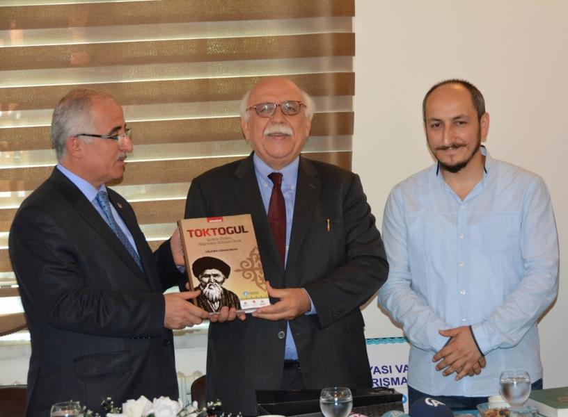 Minister Avcı attends awards ceremony of Turkic World Foundation Logo Competition
