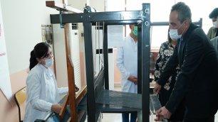 LOCAL SHAWL FABRIC PRODUCED BY VOCATIONAL HIGH SCHOOLS WILL BE EXPORTED ABROAD